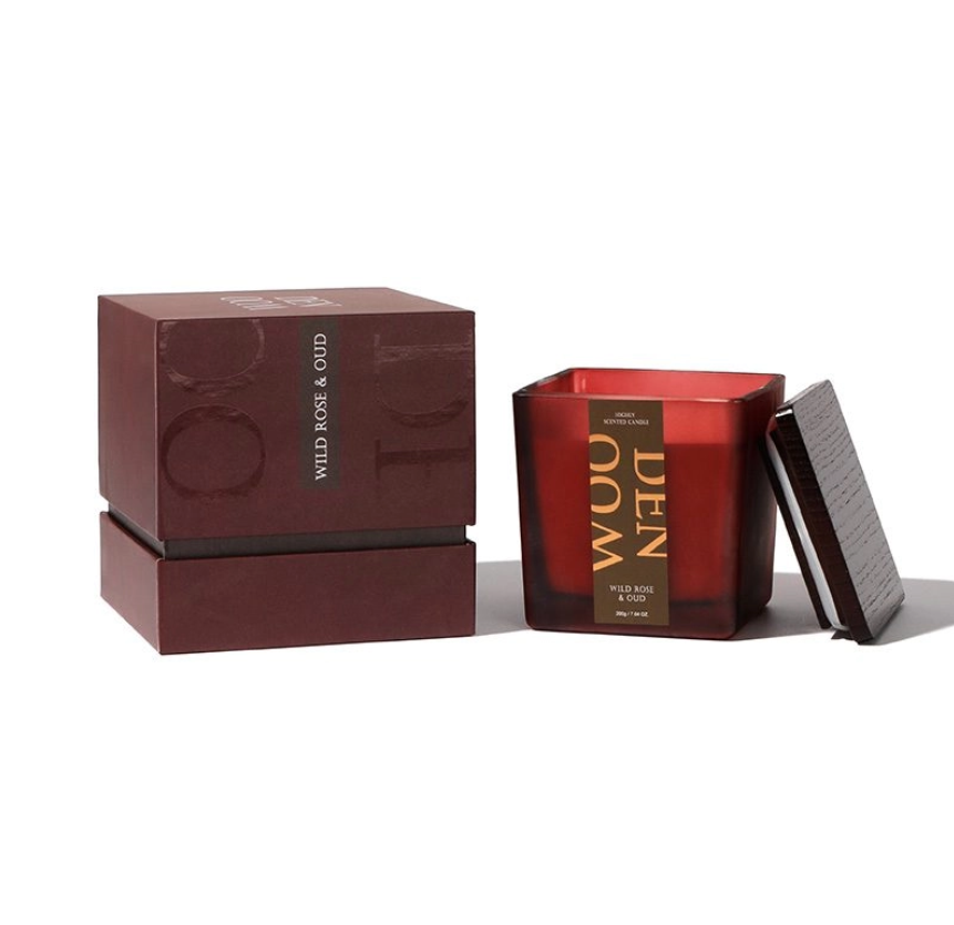 Wooden Wild Rose Red candle .