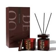Wood Tone Diffuser & Candle Gift Set With Luxury Packaging Rose & Oud. 